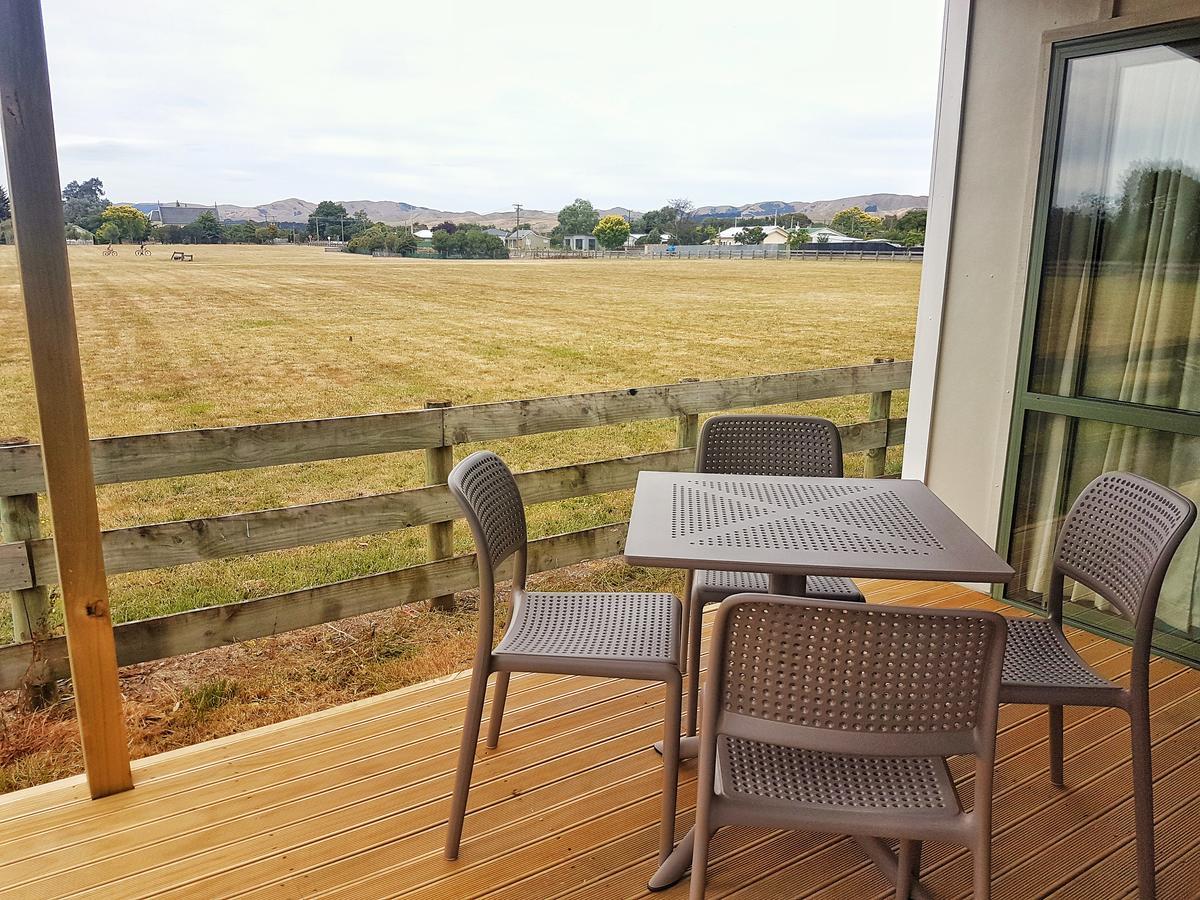 Martinborough Top 10 Holiday Park Eksteriør billede